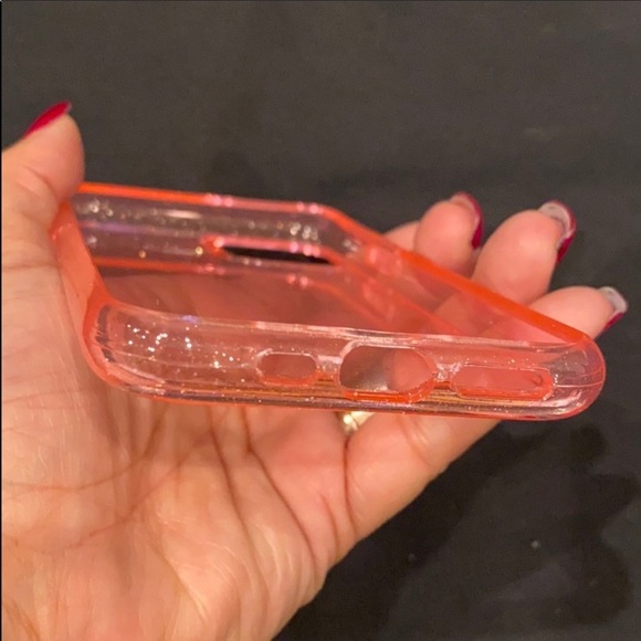 iPhone 11 Pro Case - Picture 3 of 5